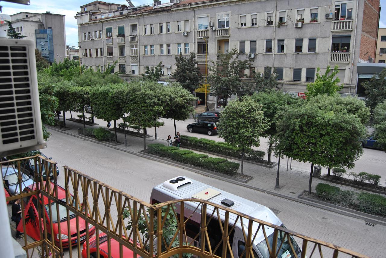 Hotel Republika Τίρανα Εξωτερικό φωτογραφία