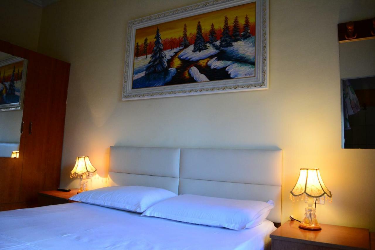Hotel Republika Τίρανα Εξωτερικό φωτογραφία